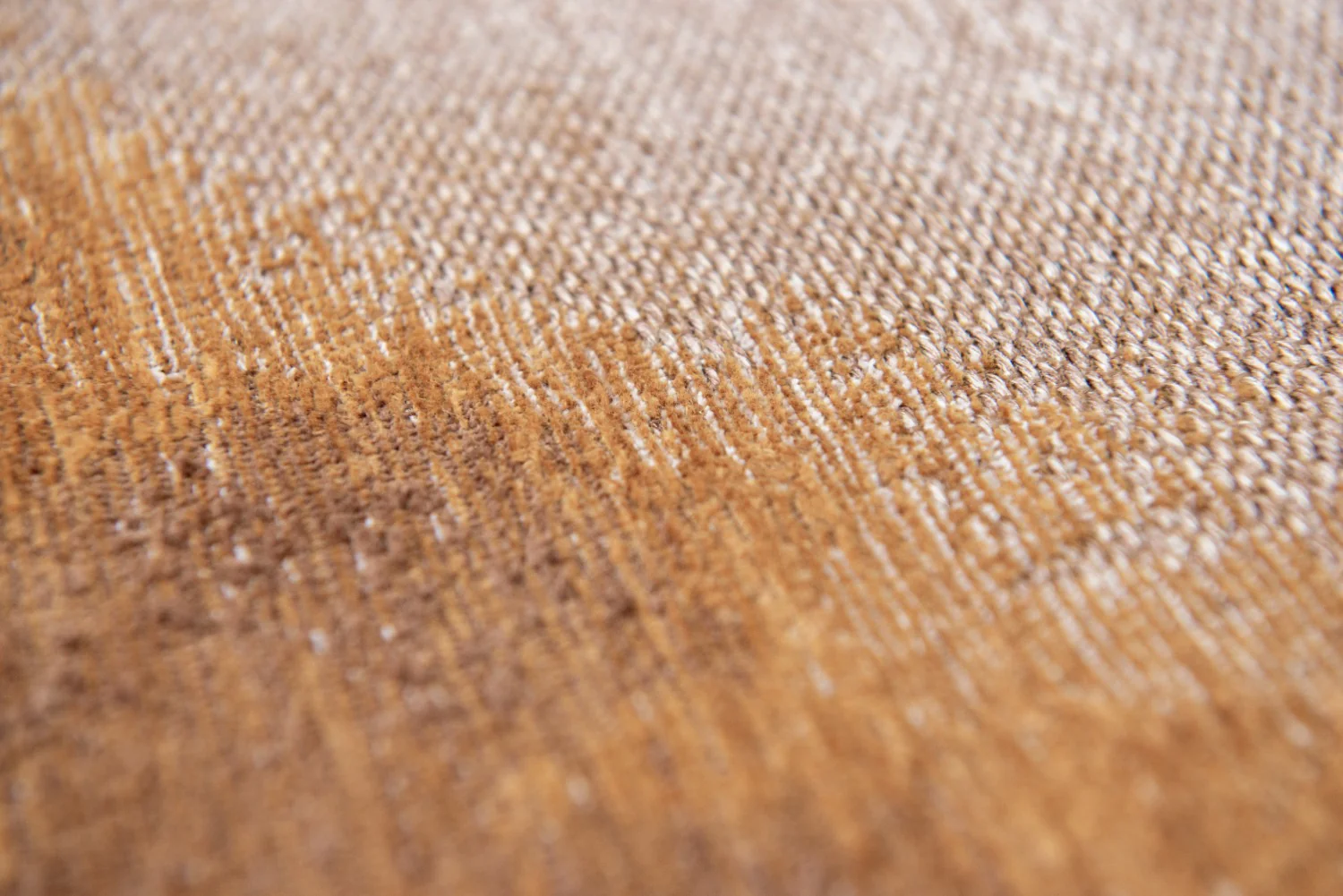 Louis de Poortere Meditation Lagoon Round Chestnut 9326 - Image 4