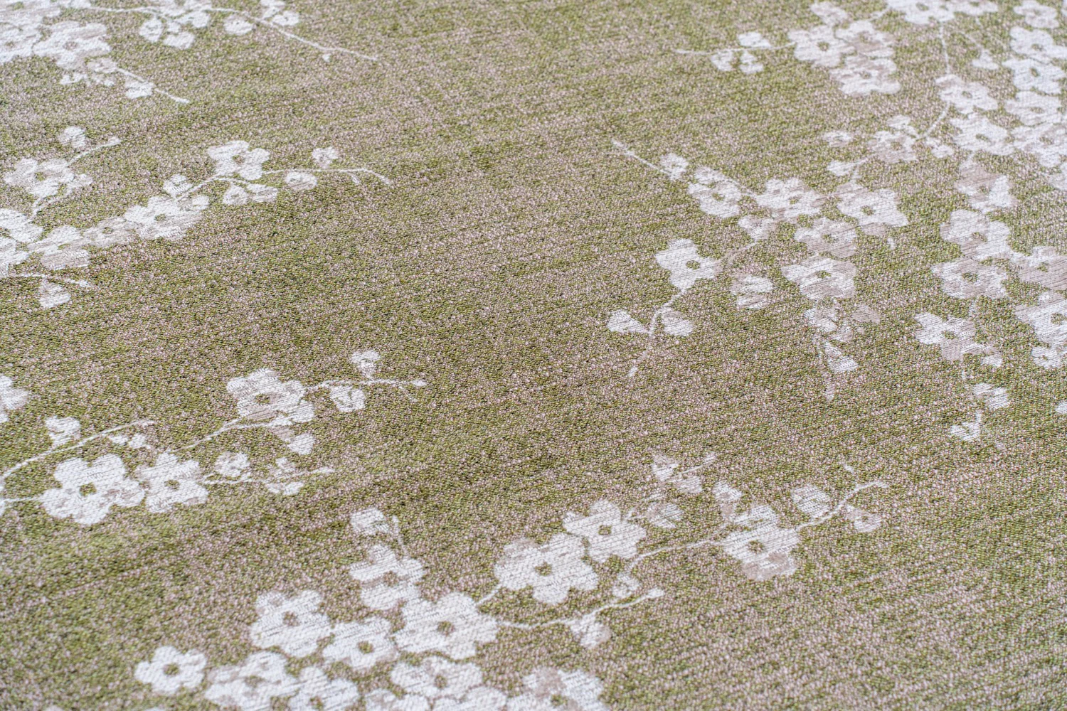 Louis de Poortere Sakura Round Wet Garden 9372 - Image 5